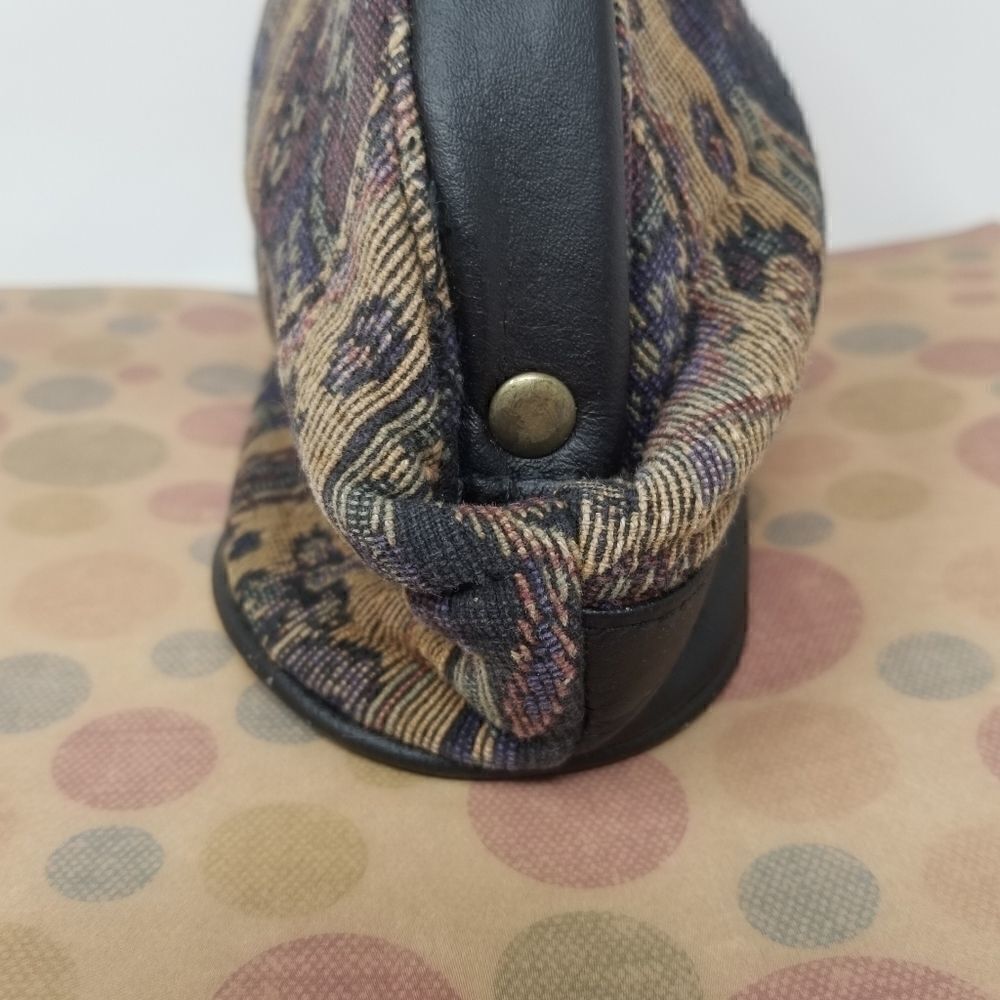 MITZI Unique Vintage Look Handbag. - Picture 3 of 9